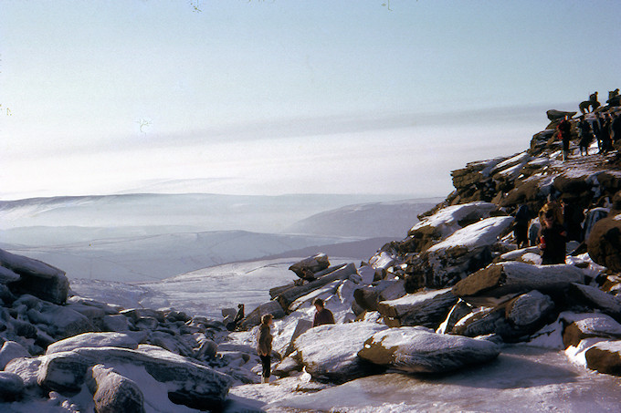 WW1971-001 Kinder Downfall