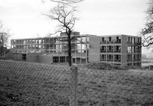 44 Marple Hall School