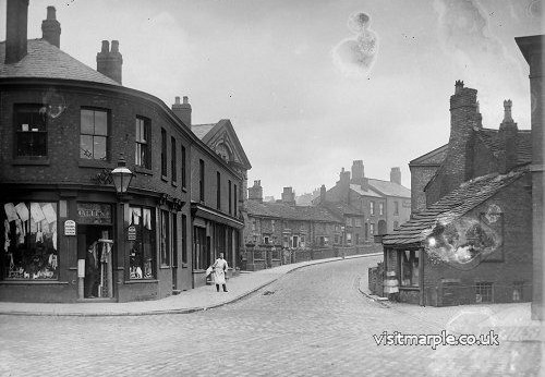 Junction with Stockport Road