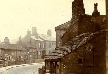 Junction with Stockport Road