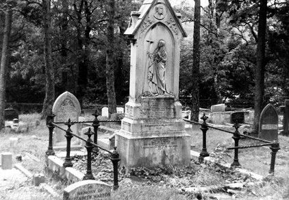 Grave of Edward Ross