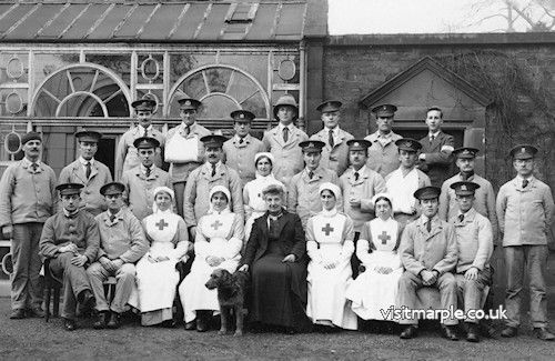 BMH Miss Hudson and Staff December 1915