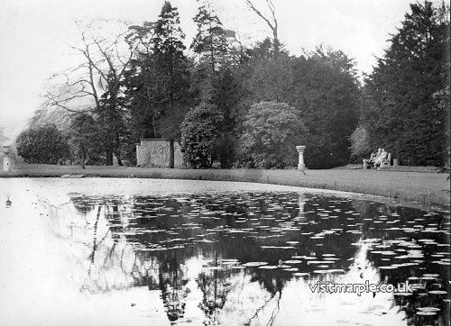 mlhs_brabyns_park_pond.jpg
