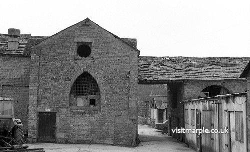 Bottoms Hall - Apprentice Houses