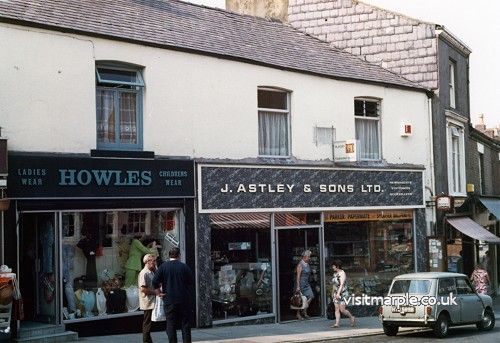 17 - Marple District Centre 1970
