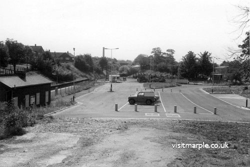 rose-hill-station-car-park-11-9-1978.jpg